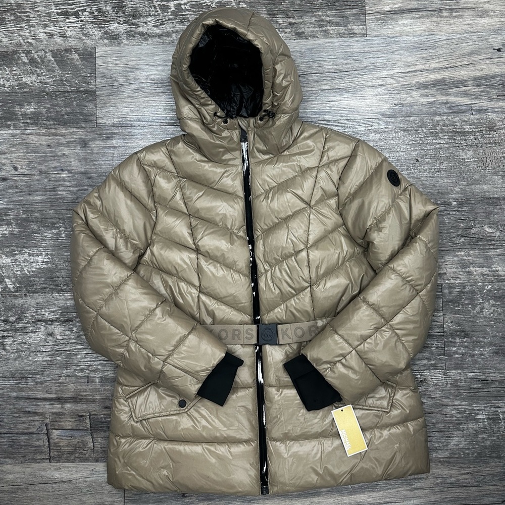 🆕 Michael Kors coat